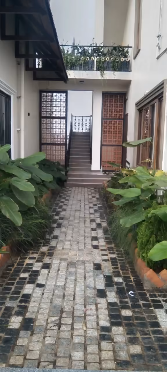 Residence - Shozhavaram — image 10